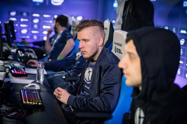 neL补充NiKo转会传言：此前拒绝系Falcons赛事过少