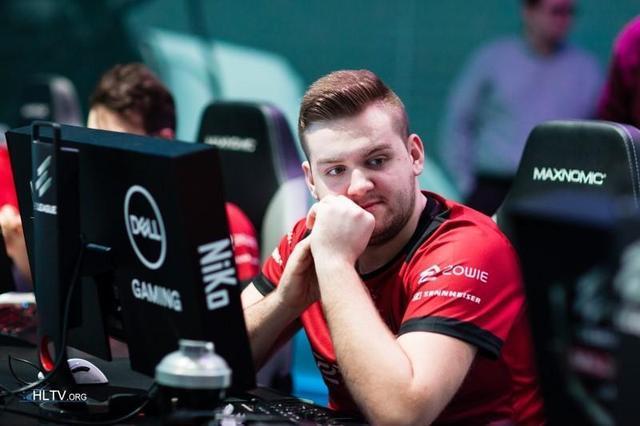 今日RNG 2：1 RA后，RNG已锁定2023LPL春季赛季后赛名额。，已确定晋级季后赛：JDG、EDG、LNG、WBG、BLG、OMG、TT、TES、RNG