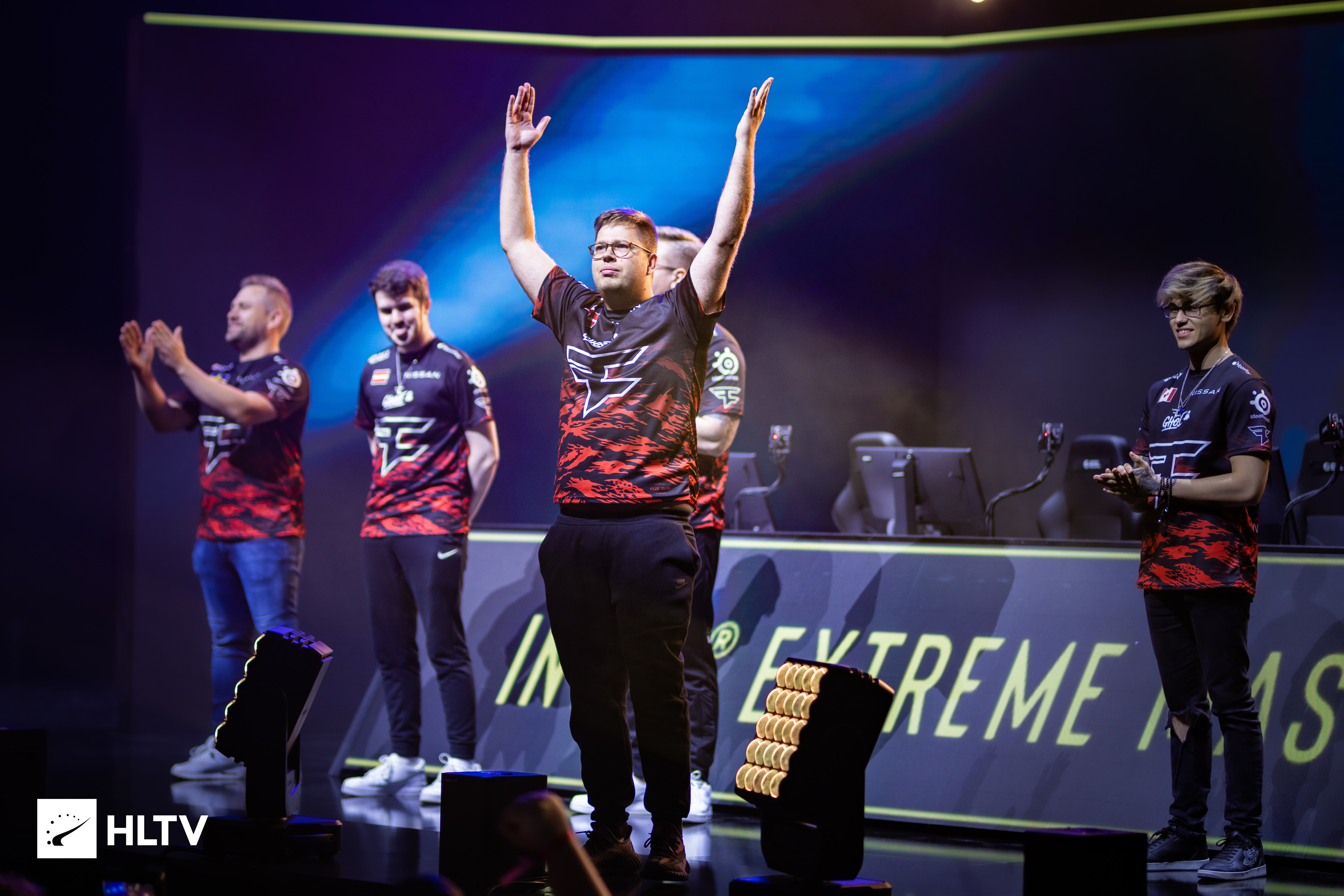 Lpc芮尔化身辅核 姿态维克托解散局猛C超神！ZT 1-0 OB